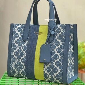 ＜kate spade＞♠️spade flower jacquard stripe/NWT!